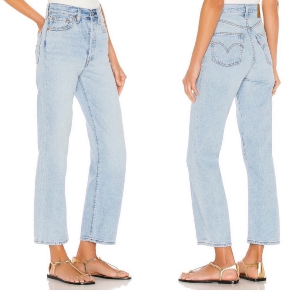 EUC Levi’s Ribcage Straight Ankle